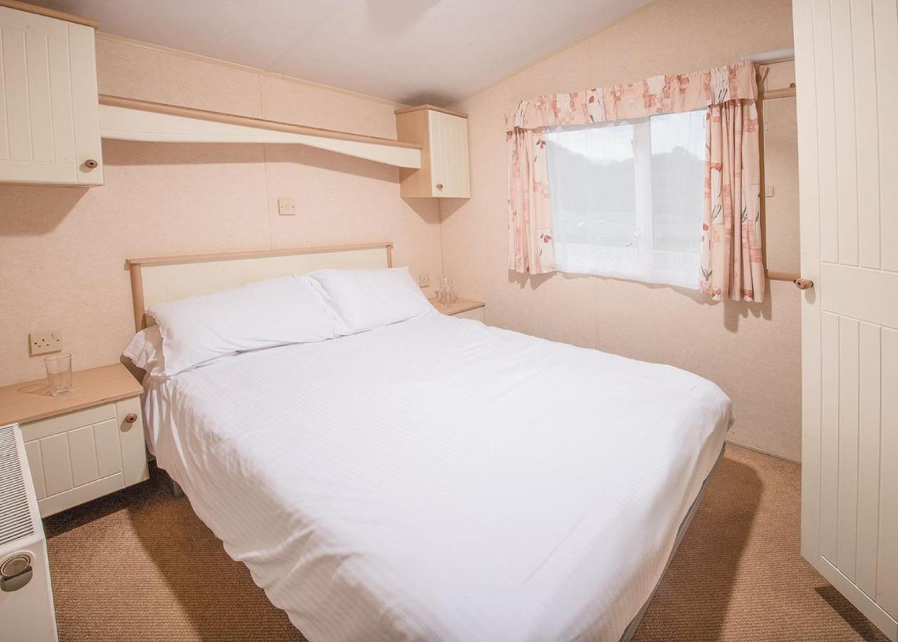 Sandaway Beach Holiday Park Combe Martin Eksteriør billede