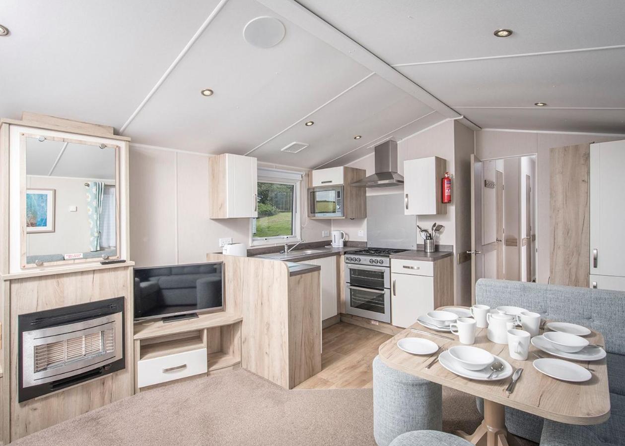 Sandaway Beach Holiday Park Combe Martin Eksteriør billede