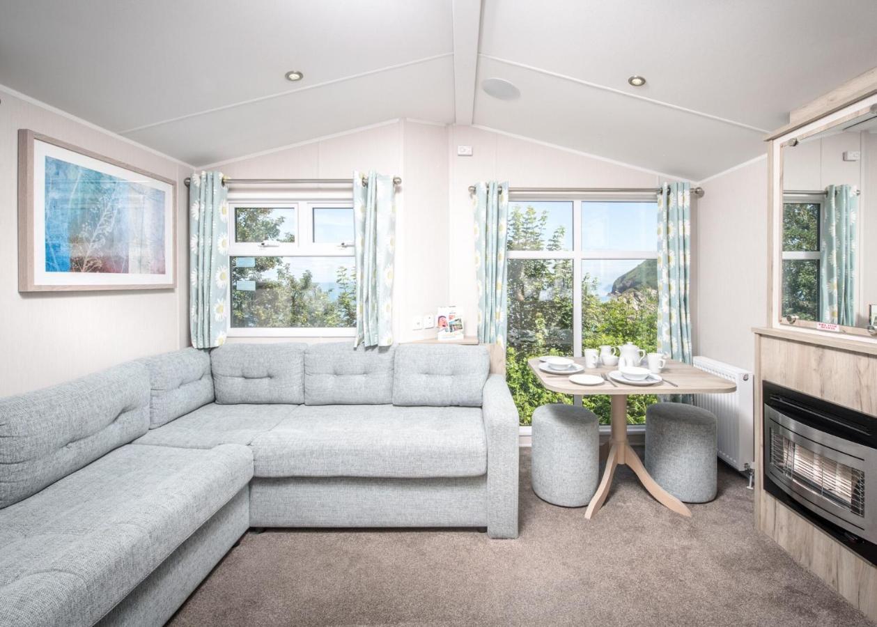 Sandaway Beach Holiday Park Combe Martin Eksteriør billede