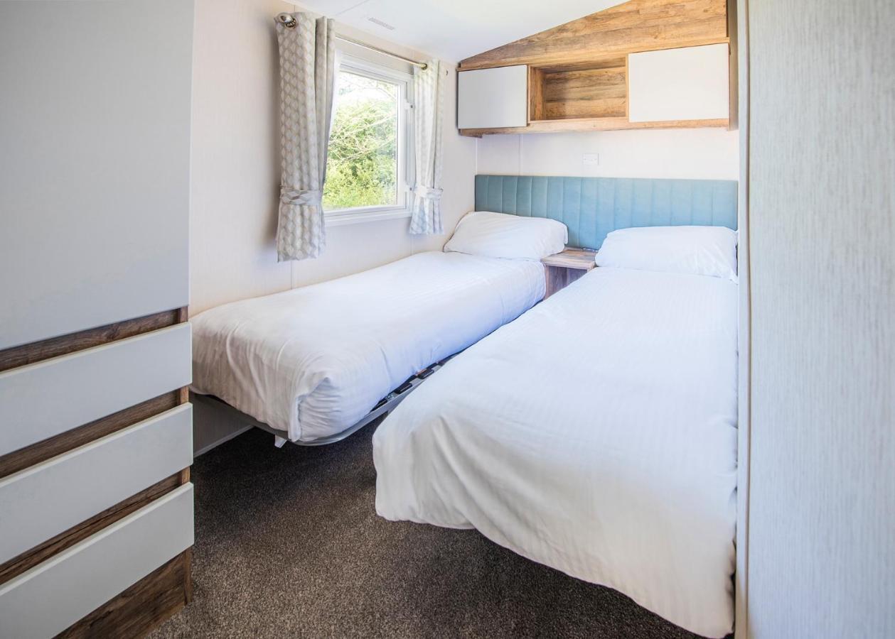 Sandaway Beach Holiday Park Combe Martin Eksteriør billede