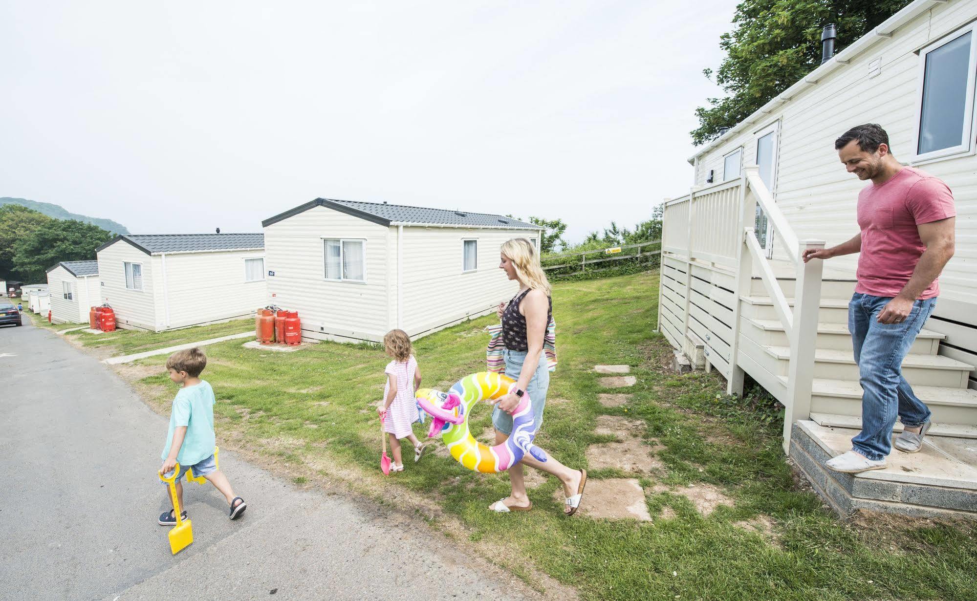 Sandaway Beach Holiday Park Combe Martin Eksteriør billede